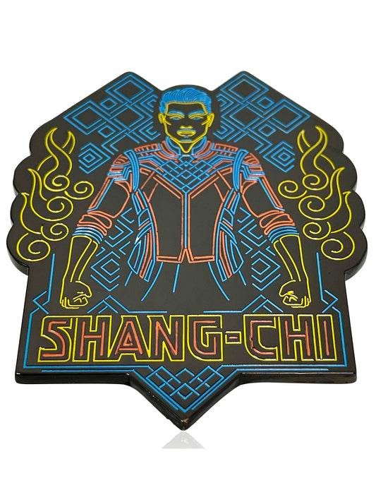 SHANG-CHI XL NEON PIN, Rare Licensed UV Glow Reactive Marvel Studios SHANG-CHI Legend of Ten Rings, Official PIN, 8.9 x 6.5cm