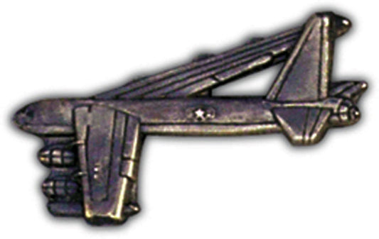 AIRCRAFT & HELICOPTERS, APL B-52 STRATOFORT Pewter - Artwork, Expertly Designed PIN - 1.50"